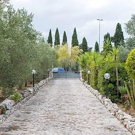 Bed & Breakfast Tenuta La Cornula