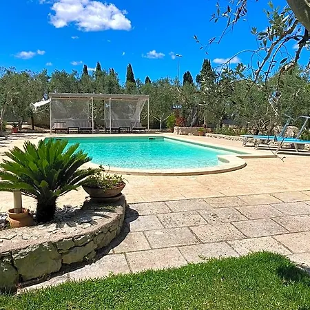 Tenuta La Cornula 4*